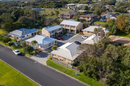 Port Campbell Parkview Motel & Apartments Отели рядом с достопримечательностью «Port Campbell Jetty»