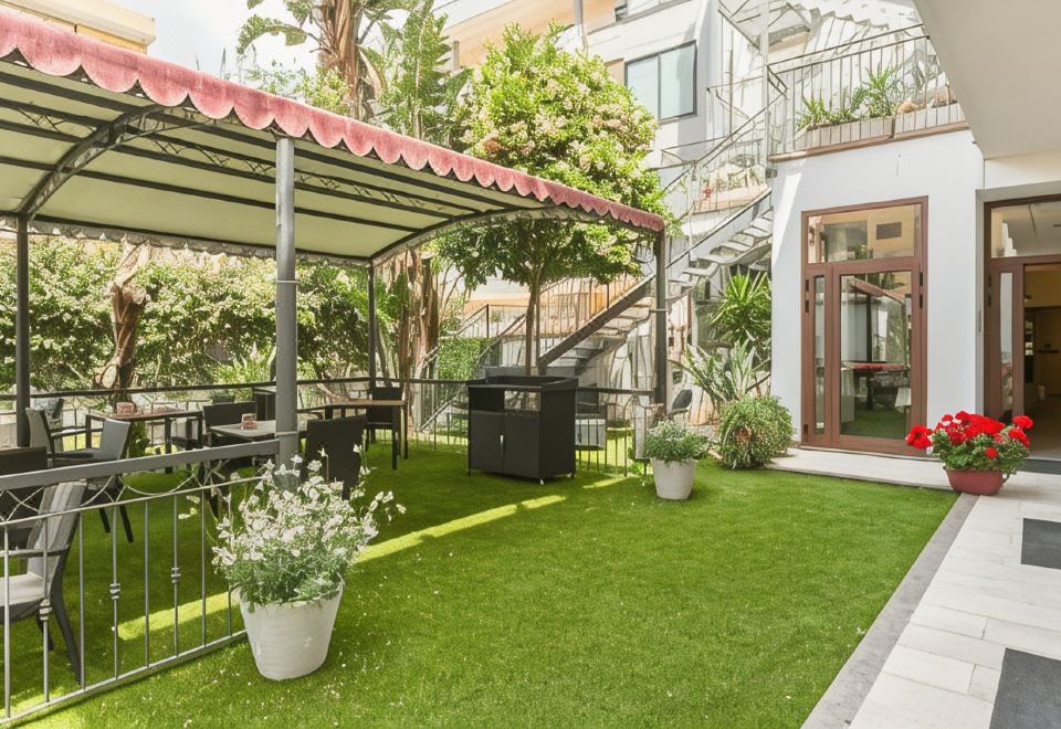 Hotel Domomea, Exterior, Garden