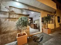 Apartamentos Frontera