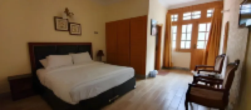 โฮเทล เดมานชิ นารัน