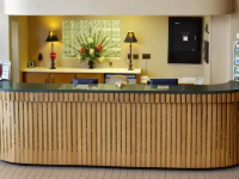 Gold Vault Inn Hoteles en Radcliff