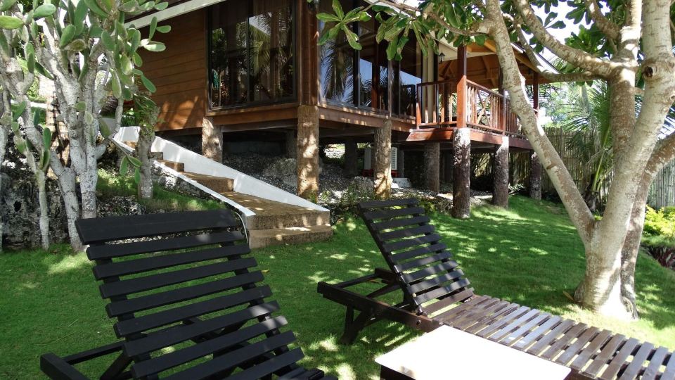 Anda White Beach Resort