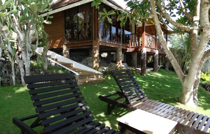 Anda White Beach Resort
