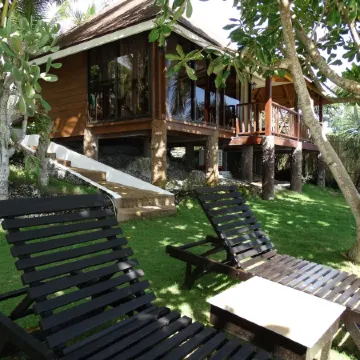 Anda White Beach Resort