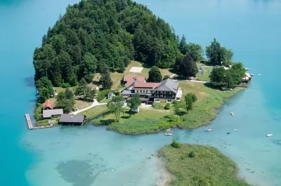 Inselhotel Faakersee Hotels in Finkenstein am Faaker See