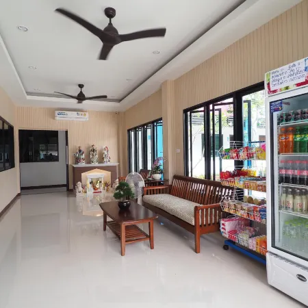 Waritthon Residence