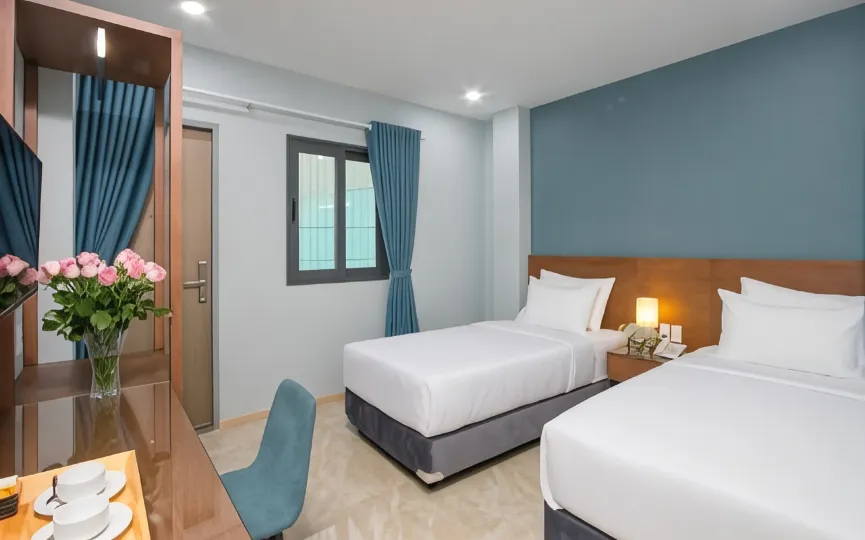 Piano Hotel