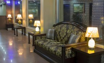 Aleena Hotel