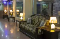 알리나 호텔 구지란왈라 호텔