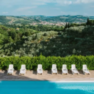 坎塔加羅農莊酒店