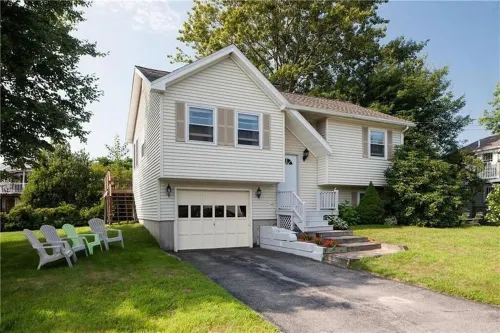 Short Sands Beach is a 5-Minute Walk. Fall Booking IS Open.