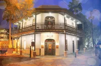 La Posada Hotel Các khách sạn gần Zaragoza Street