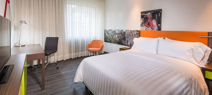 Hampton Inn by Hilton Cali Hotels in Cali