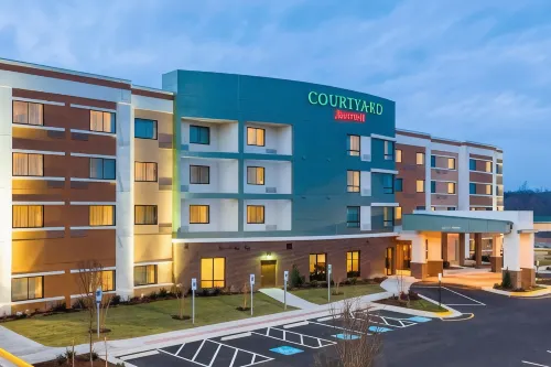 Courtyard Stafford Quantico Các khách sạn ở Griffis-Widewater