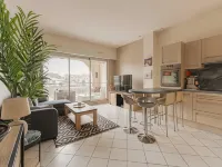 Modern Apartment with Terrace Trouville Hoteles en Trouville-sur-Mer