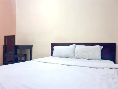 Grand Azizah Makassar RedPartner Các khách sạn ở Paropo