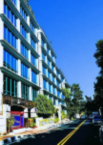 ホテル レイク キャッスル グルシャン・レイク・パーク周辺のホテル