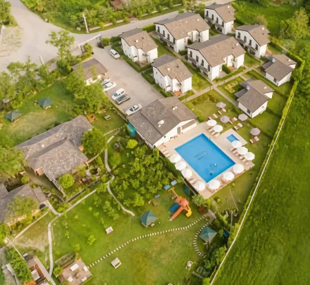 Sapanca Cayir Cimen Otel Отели в г. Сапанджа