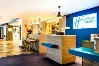 Holiday Inn Express Portsmouth - Gunwharf Quays Hotels in Portsmouth