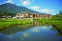 Executive Suites Hotel and Resort - Squamish BC Hotels near Shannon Falls Provincial Park