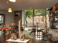 Victor's Residenz-Hotel Berlin Tegel Отели рядом с достопримечательностью «Веддинг»