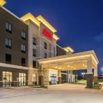 แฮมป์ตัน อินน์แอนด์สวีทส์ ดัลลาส/ริชาร์ดสัน โรงแรมใน