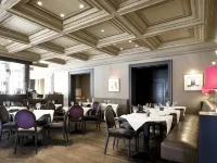 Parkhotel Kortrijk Отели рядом с достопримечательностью «Башни Броэль»