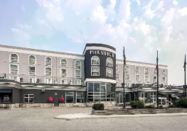 Prestige Treasure Cove Resort Prince George