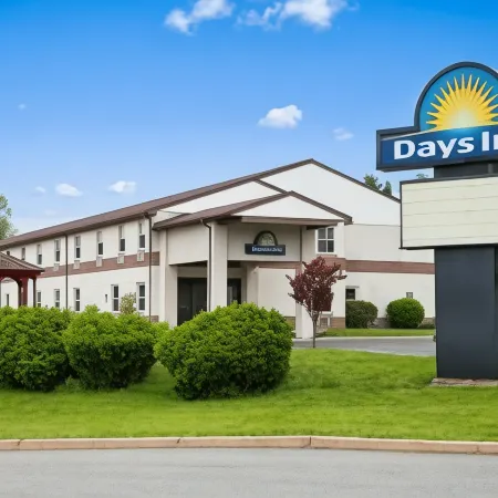 Days Inn by Wyndham Lancaster PA Dutch Country
