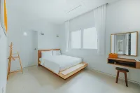 Seogwipo Ojeju Hotels in Seongsan-eup