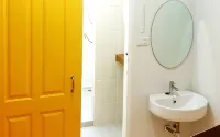 Asoke Montri Hostel
