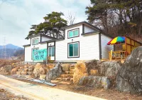 Danyang Picnic Day Pension