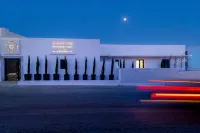 Central Boutique Hotel by Naoussa Hills Adults Only