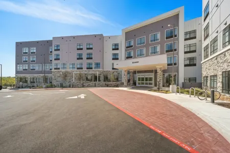Homewood Suites by Hilton Austin Airport Отели рядом с Аэропорт Бергстром