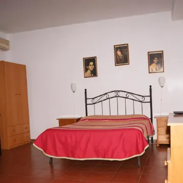 Hostal Alcazar I