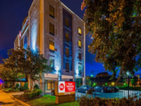 Best Western Plus Gen X Inn Hotels near National Civil Rights Museum