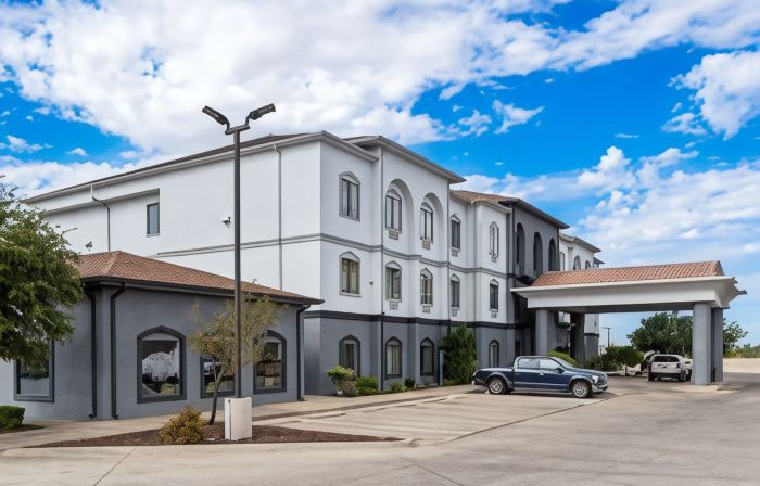 Best Western Palace Inn  Suites