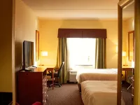 University Hotel & Suites Shippensburg, Trademark by Wyndham Hotels in Cumberland County