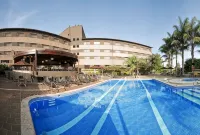 Movich Hotel Las Lomas - Kolam Renang