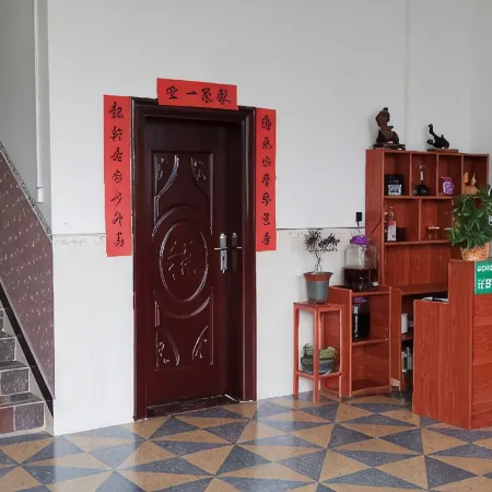 Yongzhou Shoulong Bridge Inn