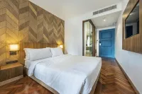 The Poshtel Bangkok by Benya