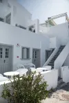 La Roka, Cliffside Memories - Bed and Breakfasts