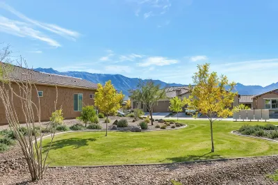 Serene SaddleBrooke Getaway – Private Patio, Resort Amenities & Views Hôtels à : 