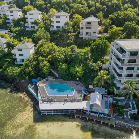 Point Pleasant - Perfect Romantic Getaway - 3 Pools/Intimate Beach