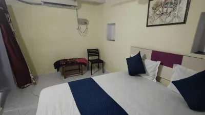 拉德克里希納旅館 鄰近馬爾維亞大橋的酒店