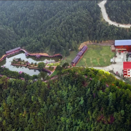 Wencheng Mountain Yijiao Manor