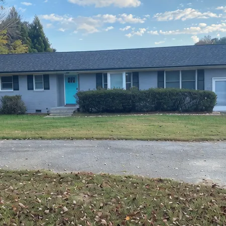 Charming 4-Bedroom Retreat Near UNC