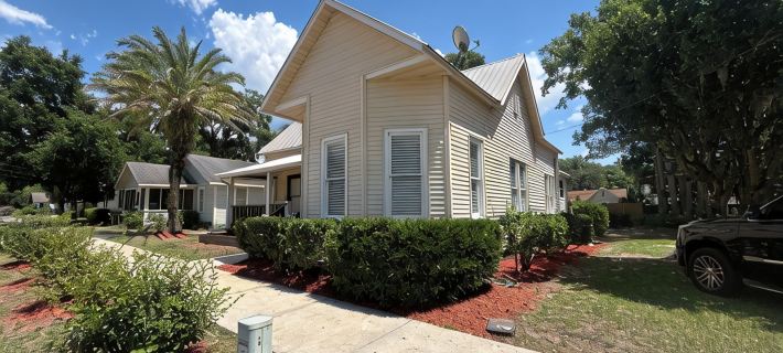 Historic  1905 Victorian Home in Dunnellon Rainbow River World Equestrian center Hotels in Dunnellon