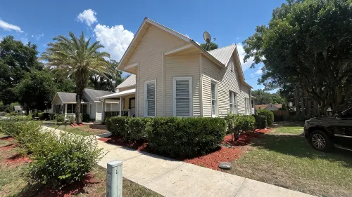 Historic  1905 Victorian Home in Dunnellon Rainbow River World Equestrian center