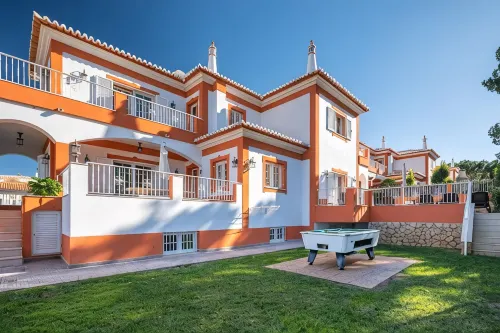 7+1 BEDROOM PRIVATE VILLA, HEATED POOL, GAMES, BBQ - Bungalow